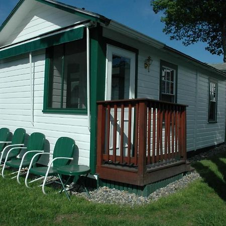 Channel Waterfront Cottages ウィアーズ・ビーチ 部屋 写真